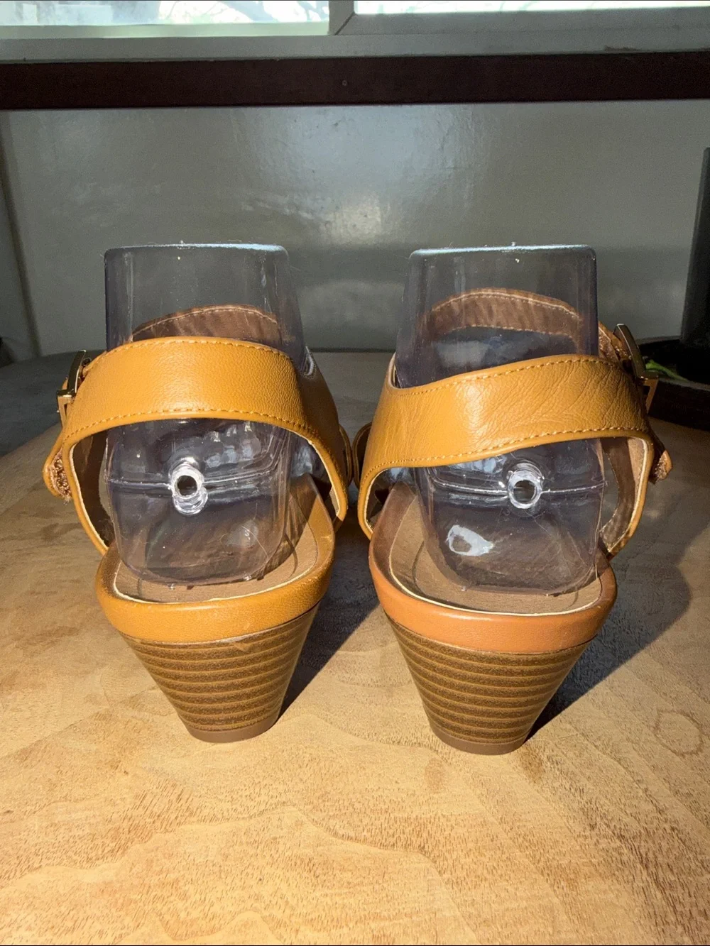 Vionic Frances Wedge Sandals Size 8 Wide